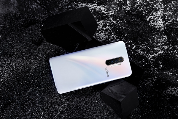 realme 國內(nèi)市場2020年將全面切入5G，不再推出4G手機