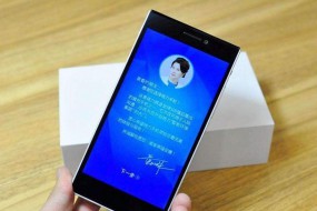 小心，董小姐的“格力手機”或出貨30000臺，不過還得靠“送”！