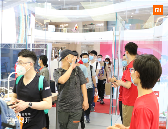 五一小長假喜迎消費(fèi)復(fù)蘇，360萬客流光顧小米之家