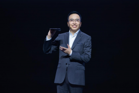 歐菲、中藍領銜榮耀Magic V2攝像頭供應鏈，折疊屏除了輕薄堆料還有影像戰(zhàn)